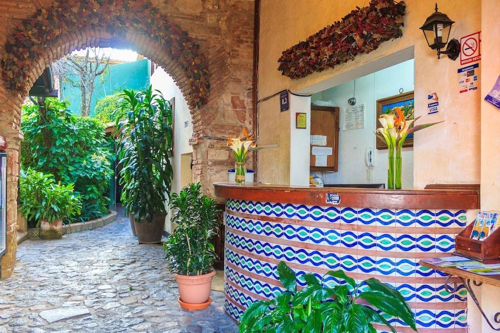 Hotel Casa Del Parque By Ahs Antigua Exteriör bild