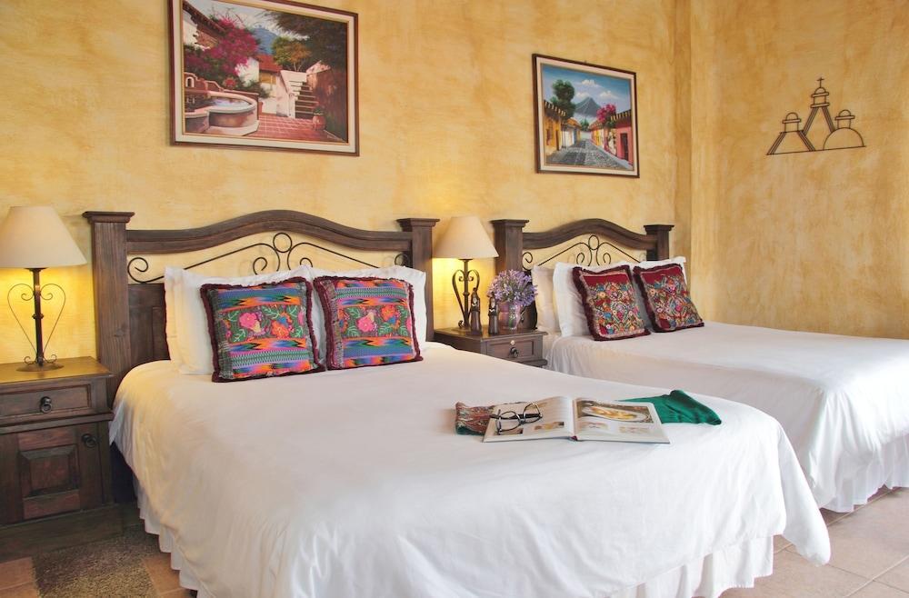 Hotel Casa Del Parque By Ahs Antigua Exteriör bild