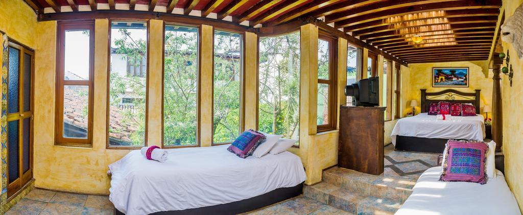 Hotel Casa Del Parque By Ahs Antigua Exteriör bild