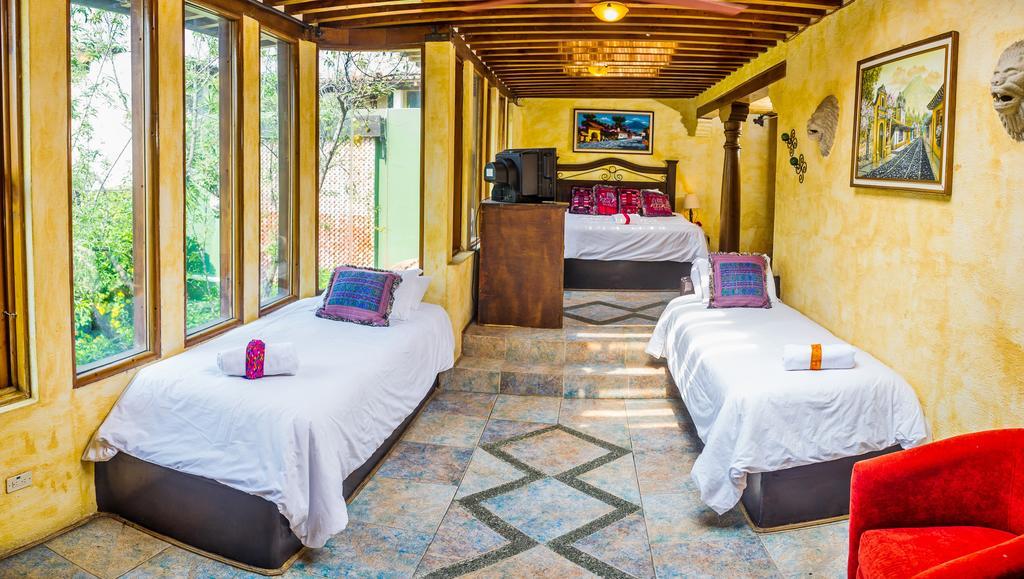Hotel Casa Del Parque By Ahs Antigua Exteriör bild