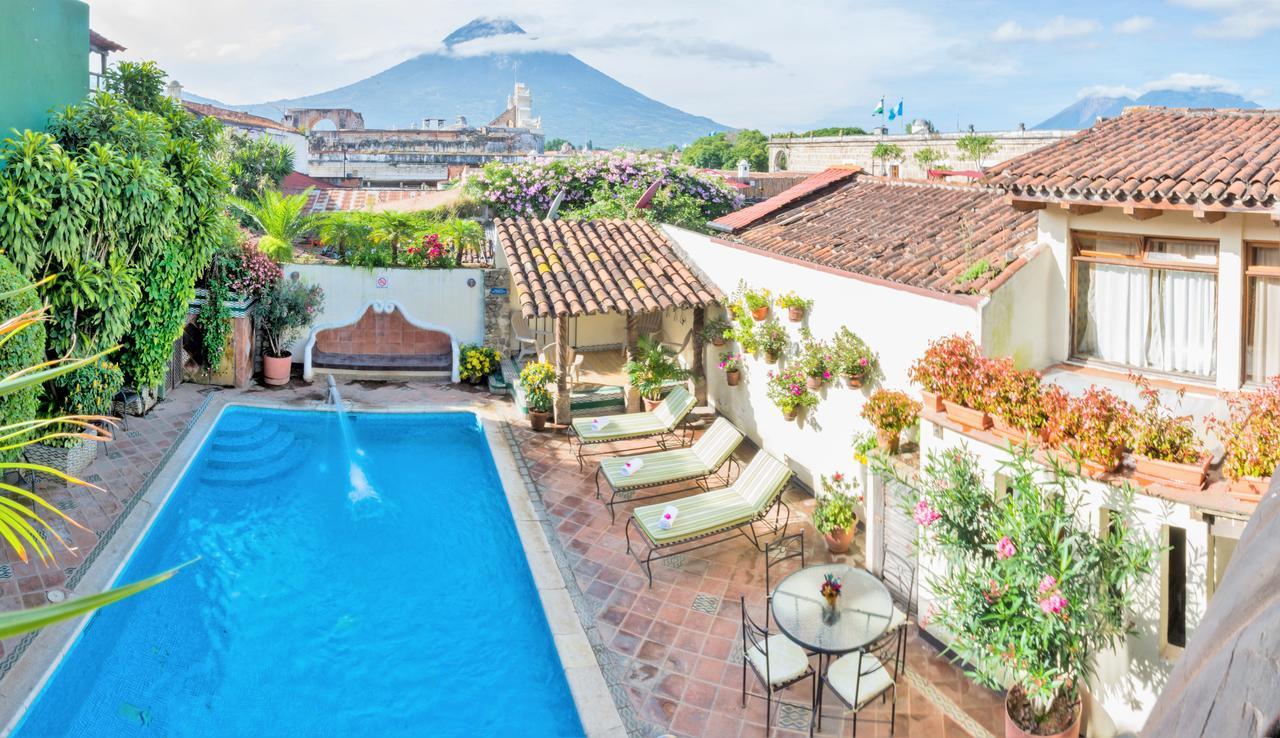 Hotel Casa Del Parque By Ahs Antigua Exteriör bild