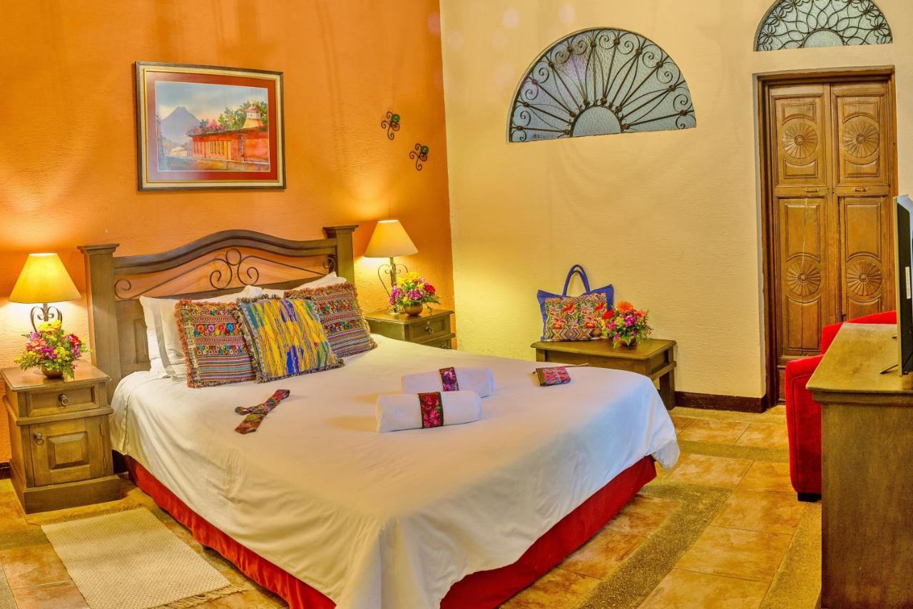 Hotel Casa Del Parque By Ahs Antigua Exteriör bild