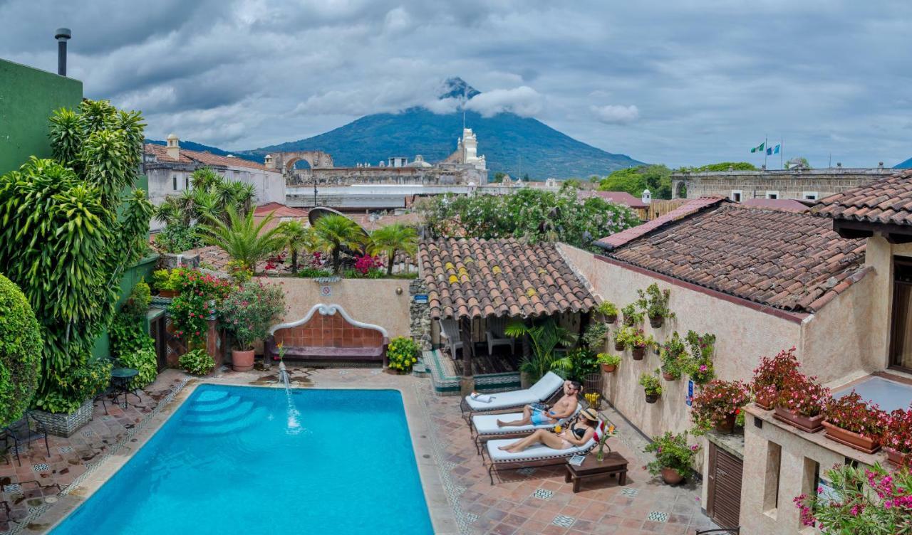 Hotel Casa Del Parque By Ahs Antigua Exteriör bild